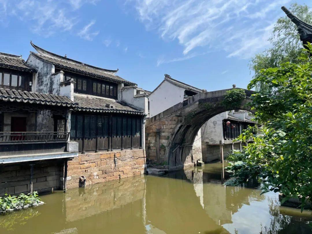 明代即墨有个美男子,善于用兵作战,成为兵部尚书,获赠四世一品
